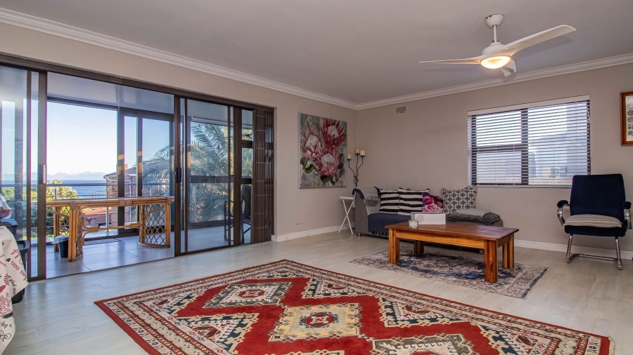 3 Bedroom Property for Sale in De Kelders Western Cape